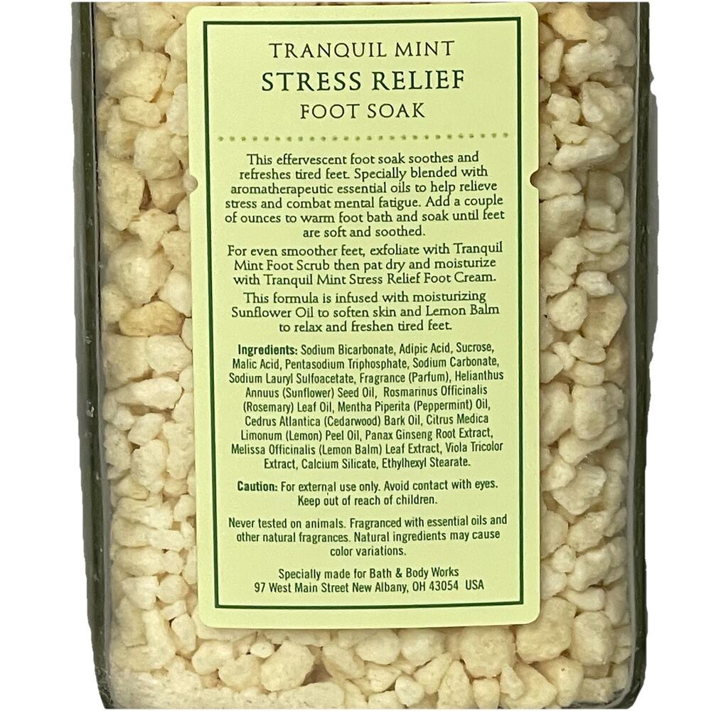 Bath & Body Works Aromatherapy Stress Relief Foot Soak Tranquil Mint 8.5 Oz NOS - Picture 4 of 5